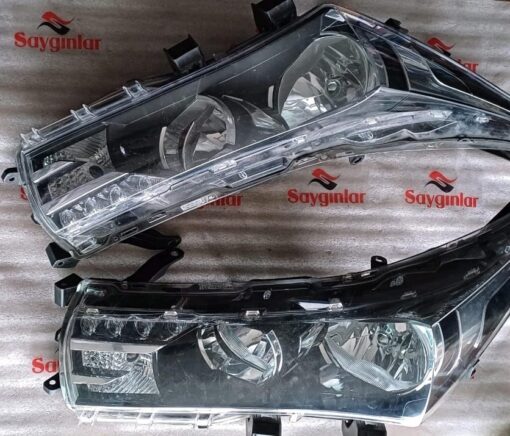 Toyota corolla 2015 sağ sol far takım orjinal çıkma